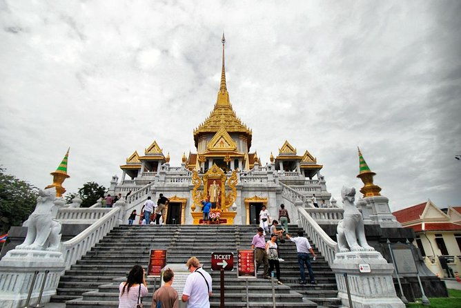 Bangkok Three Temple Tour with Grand Palace, Heritage Boat Cruise - FAQ  