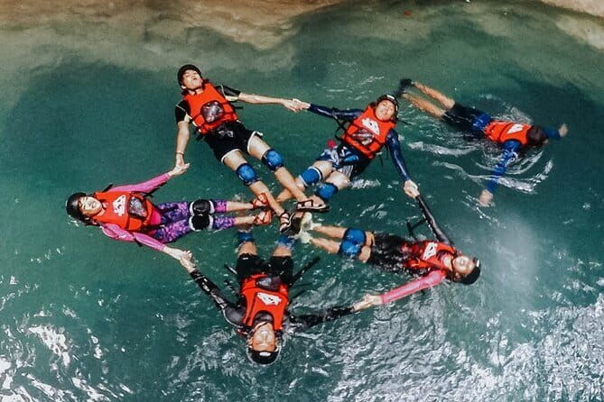 Cebu Private Tour 3 Islands Hopping Gilutungan Caohagan Nalusuan - Who is this tour ideal for?