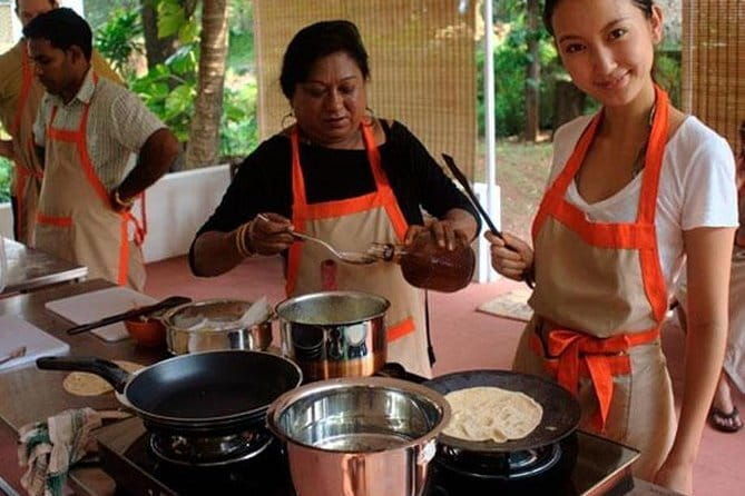 Chef Kamal's Indian Cooking Classes - Who Will Love This Experience?