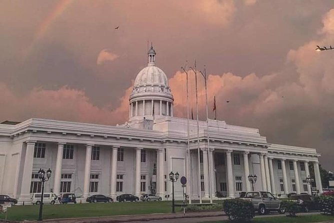 Colombo private City Tour by TukTuk Experience Morning or Evening - The Sum Up