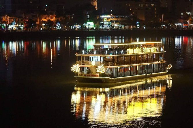 Danang Night City Tour with Aodai Lady Rider & Han River Cruise - FAQs