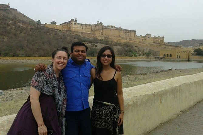 Day Trip to Jaipur from Delhi by Private Car - Detailed Breakdown of the Itinerary