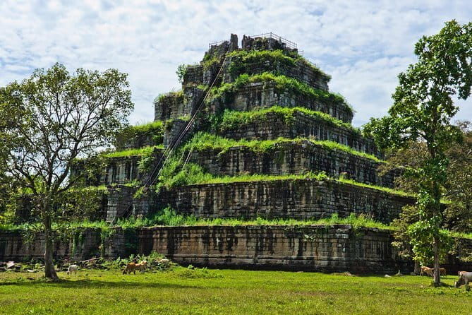 Excursion Koh Ker and Beng Mealea Temples Day Tour - Who Is This Tour Best Suited For?