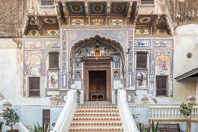 Explore Private Tour The Golden Triangle Done Differently - Day 7: The Majestic City and Amber Fort