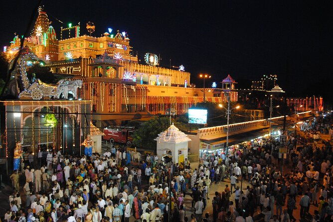 Full Day Agra, Mathura Vrindavan Tour Package from Delhi - Returning to Delhi: The End of a Day Full of Memories