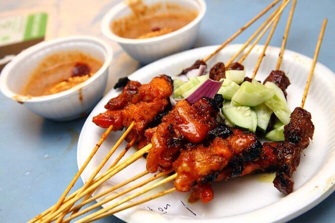 Group Tour: Kuala Selangor Firefly Blinking's including Dinner - The Sum Up