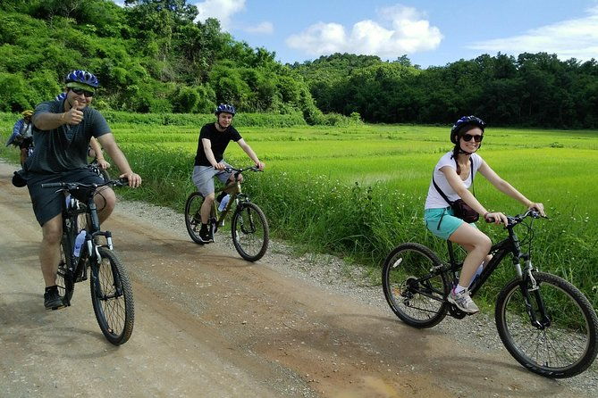 Half Day Cycling Tour to the White temple - FAQs