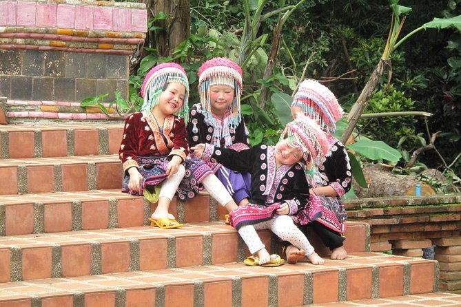 Half Day - Small Group - Doi Suthep Temple and Hmong Village Tour - FAQ