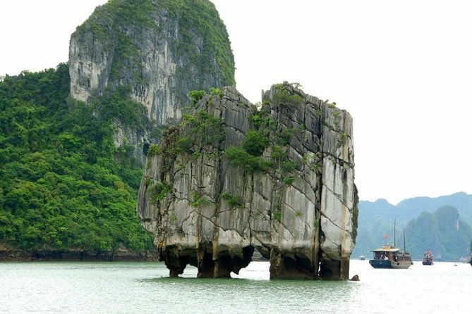 Halong Bay Full Day With Heaven Cave And Kayaking - Why This Tour Is a Great Choice