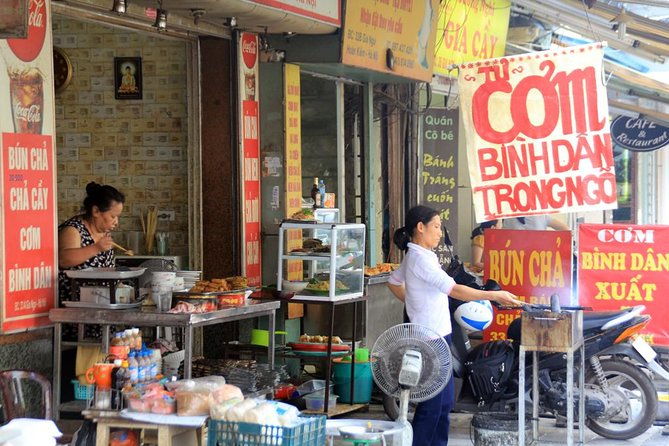 Hanoi Private Trip: Explore local culture, monument, cooking class & puppet show - FAQ