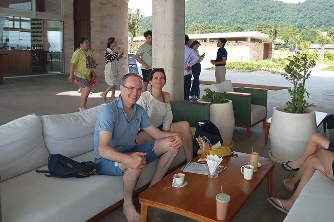 Kampot/Cambodia pepper farm . Cave. lake. Kep Crab market & more. - The Sum Up