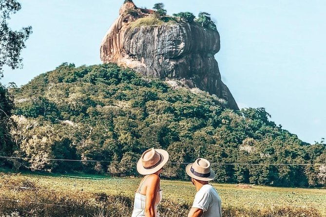 Kandy to Sigiriya Day Tour and Dambulla cave temple with private vehicle - FAQ