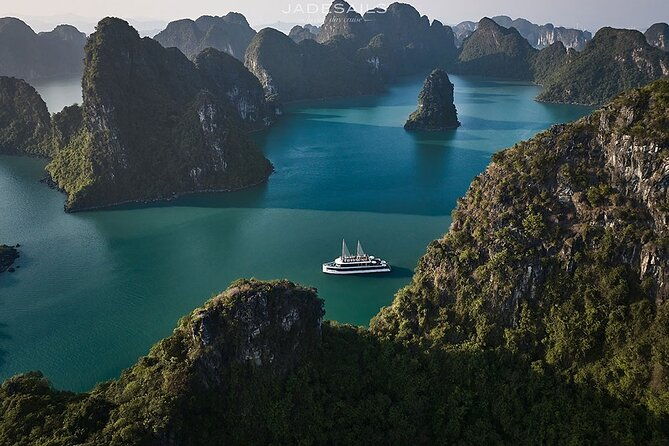 Luxury Halong Bay Day Cruise With GREAT Boat, Meal & Service - FAQs