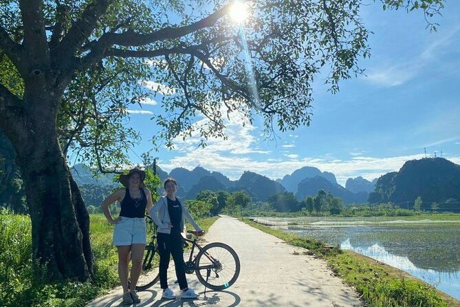 Luxury small Group Hoa Lu - Tam Coc - Mua Cave Max 6 - 8 pax/tour - FAQ
