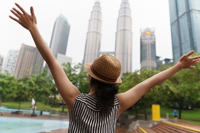 Malaysia: Aquaria KLCC Admission E-Ticket - The Sum Up
