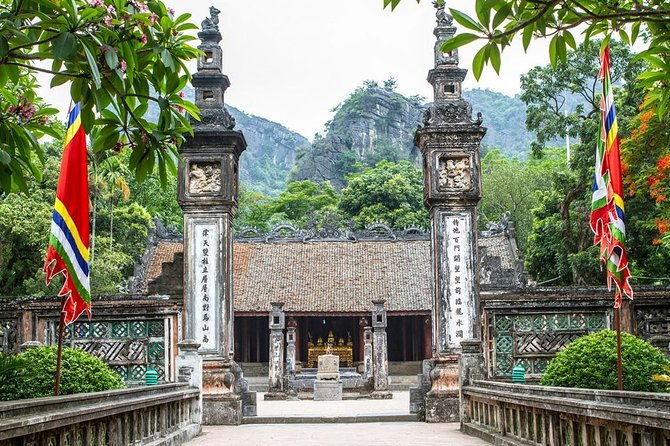 Ninh Binh & Cuc Phuong 2 days group tour from Hanoi: Biking, boat trip, Hiking - FAQ