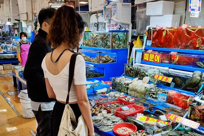 Noryangjin Fish Market Dinner - The Scenic Walk to Sayuksin Park