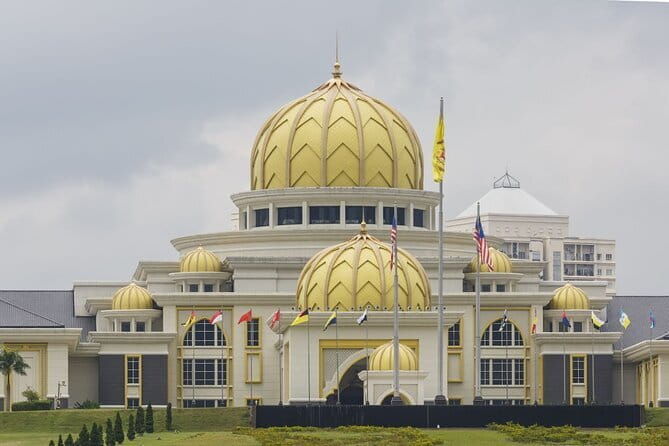 Private Batu Caves & Petronas Twin Tower Tickets With Lunch *25* - Additional Stops and Flexibility
