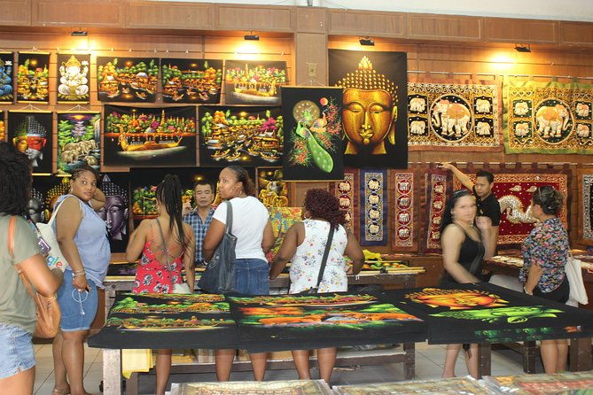 Private Guided Tour to Train Market and Damnoensaduak Floating Market - Analyzing the Value