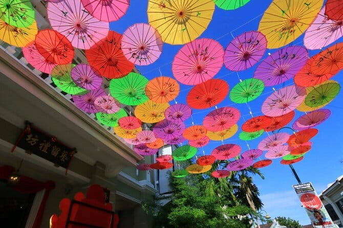 Private Half-Day Penang Hill and Kek Lok Si Temple Tour - Additional Temples and Cultural Stops