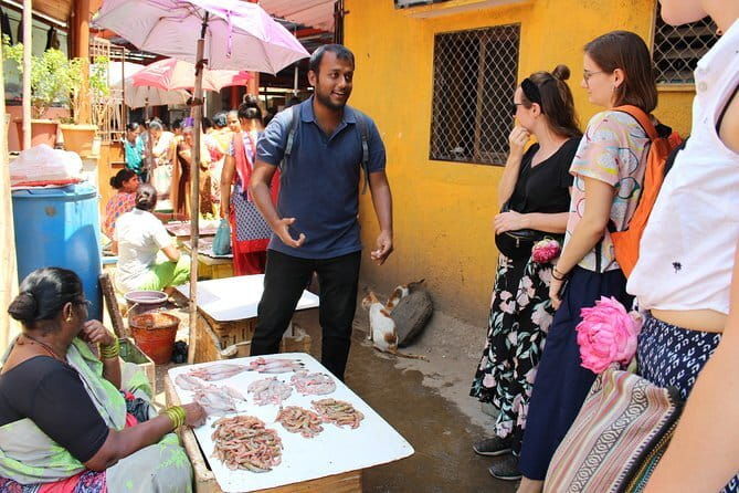 Private Mumbai City & Bollywood Studio Guided Tour with Transport - FAQs