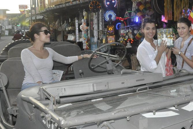 Private Tour of Colombo in a World War II Jeep - FAQ