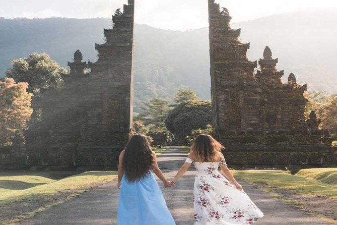 Private Tour: Ulun Danu Temple-Handara Gate-Wana Giri Hill&Tanah Lot Sunset - FAQs About the Tour