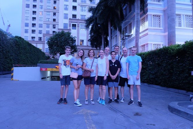 Saigon Night Walking local Street Food Tour with local Student - FAQ