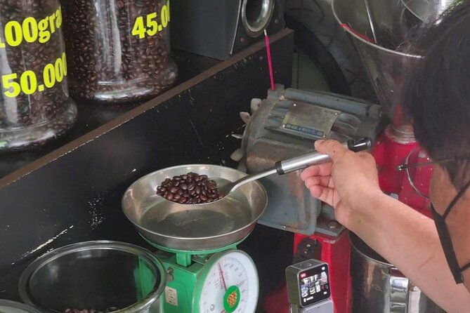 Saigon Private/Small Group Walking Food Tour with 13 Tastings - The Sum Up