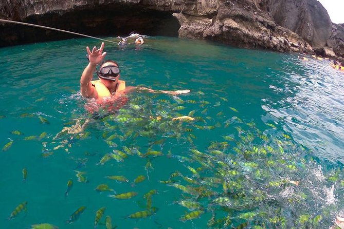 Snorkeling Tour to 4 Islands(Emerald Cave) From Koh Lanta by Speedboat - FAQ