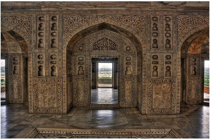 Sunrise at Tajmahal - Same Day Agra Tour From Delhi (All Inclusive Tour) - Shopping and Local Crafts in Agra