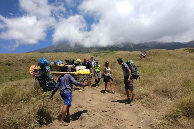 3 days 2 night trekking Rinjani to Summit and lake - Practical Tips and Considerations