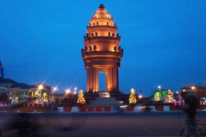 4 Hours Private Phnom Penh National Museum and Royal Palace Tour - FAQ