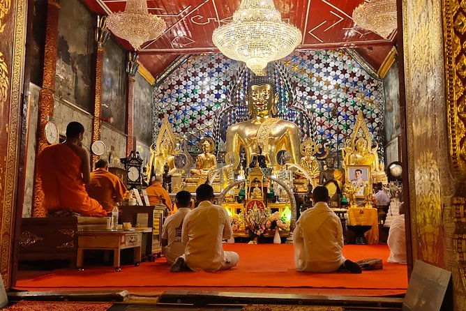 A must: Serene Sunrise, temple at dawn to beat the crowd & Alms to monks - The Sum Up