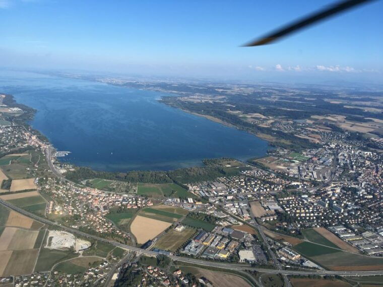 Bern: Private 54-Min Lakeland Helicopter Tour-up to 3 People - What Past Travelers Say