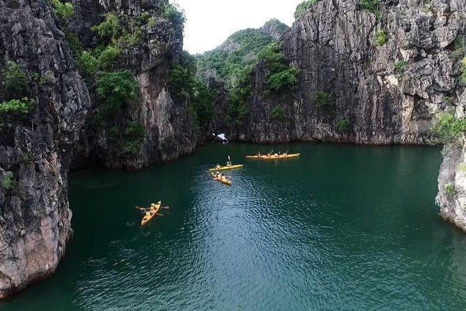 Catamaran Premium Cruise to Halong Bay & Lan Ha Bay in 1 Day Tour - Who This Tour Is Best For