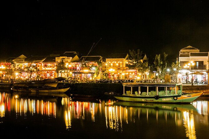 Coconut Basket boat, City tour, Boat ride, Night market from DN - The Sum Up