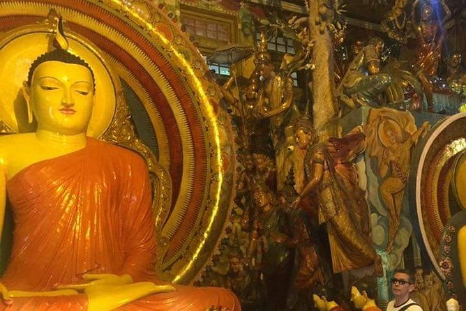 Colombo private City Tour by TukTuk Experience Morning or Evening - FAQ