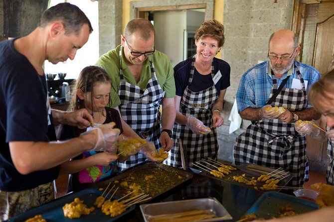 Cooking Class , Local Market , Basket Boat And CRABS FISHING - Frequently Asked Questions