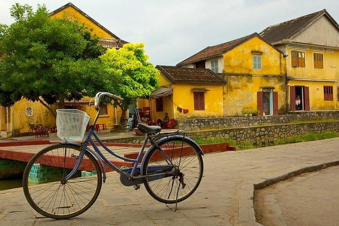 Da Nang-Hoi An shore excursion from CRUISESHIP Chan May port HUE - References