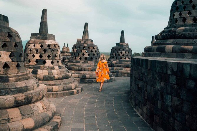 From Semarang port: Borobudur Temple excursion - Cruise Ship Traveler - Duration and Travel Time