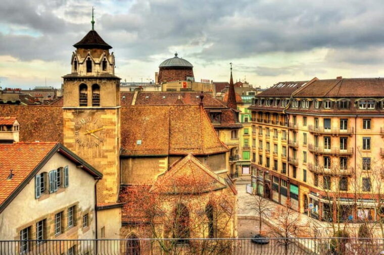 Geneva Old Town Private Tour with Lake Genova Cruise Tickets - The Sum Up