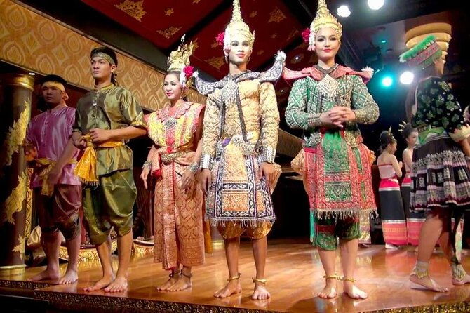Gourmet Dinner & Spectacular Show at Mandarin Oriental - FAQ