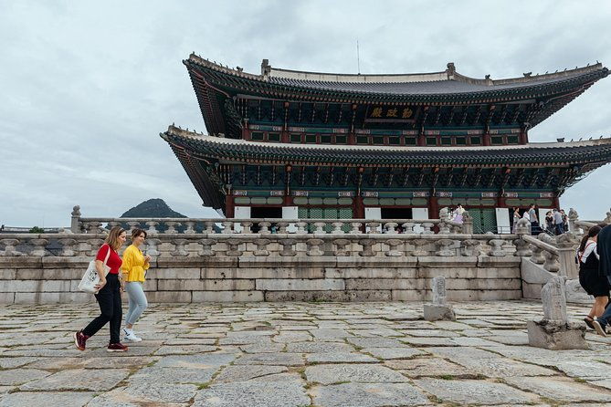 Highlights & Hidden Gems With Locals: Best of Seoul Private Walking Tour - FAQ