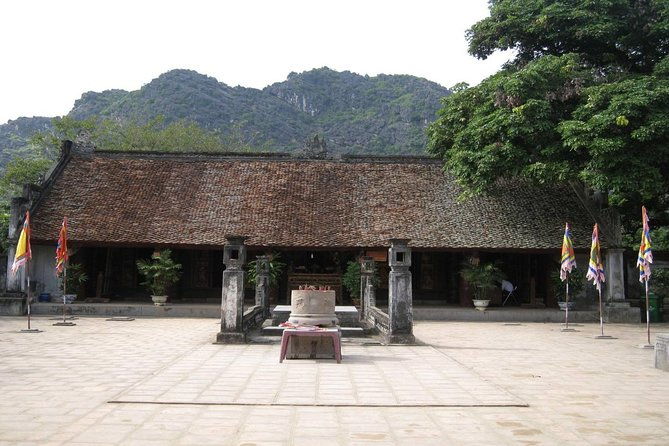 Hoa Lu - Tam Coc boat Trip and Mua Cave - The Sum Up