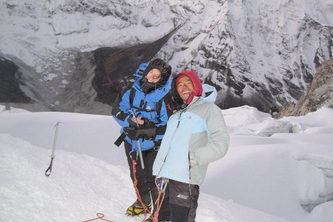 Island Peak Climbing ( 6,189M ) - Why This Tour Is a Great Choice