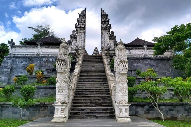 Lempuyang Tour : Heaven gate, Tirta Gangga, Goa Raja waterfall - Final Thoughts