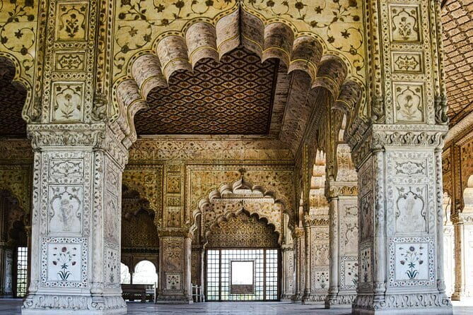 LOCAL Agra :Taj Mahal Sunrise and Sunset Private Tour by Car - FAQs