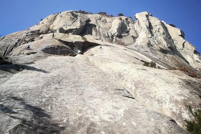 Multi Pitch Climbing on Bukhan Mountain Seoul - FAQ