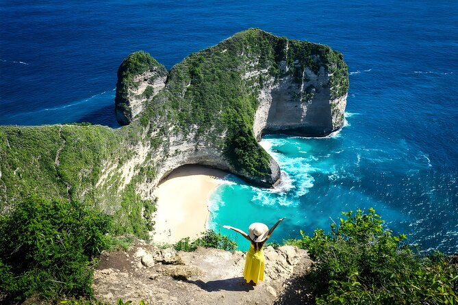 Nusa Penida Island Beach Tour With Snorkeling - Departure From Bali Island - Pasih Uug (Broken Beach): Nature’s Sculpted Masterpiece